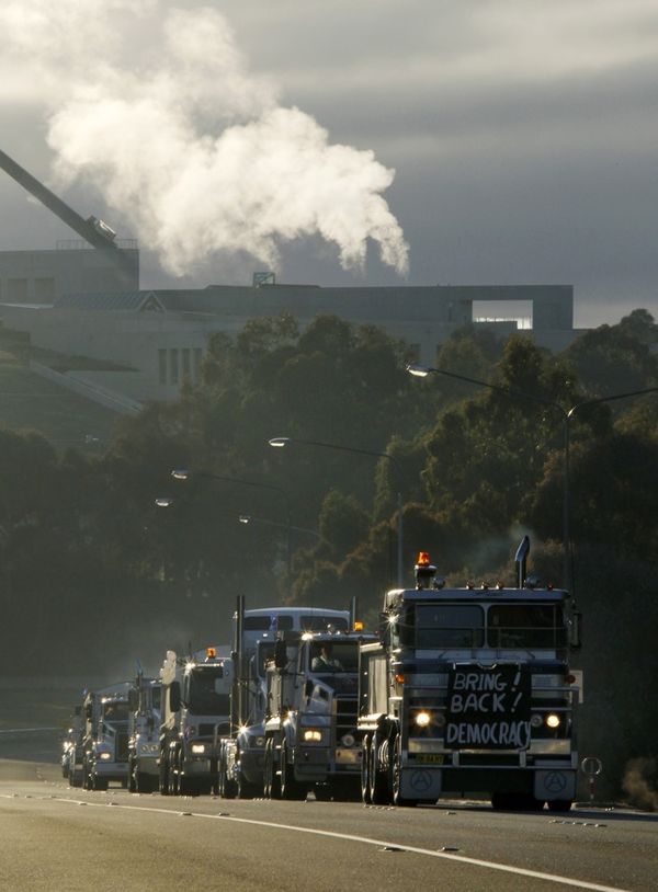 A convoy of trucks protesting against the Australian government's proposed carbon tax drive