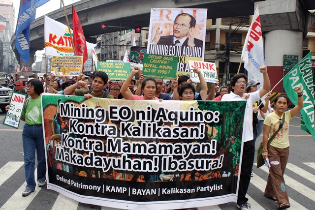 Kalikasan Partylist and allies troop to Mendiola denouncing Aquino’s mining EO