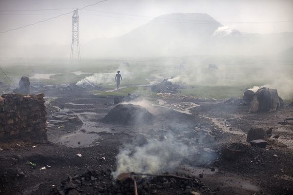 Heaps of burning coal, Jharkhand