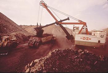 Extracting coal at the Navajo Mine circa 1973